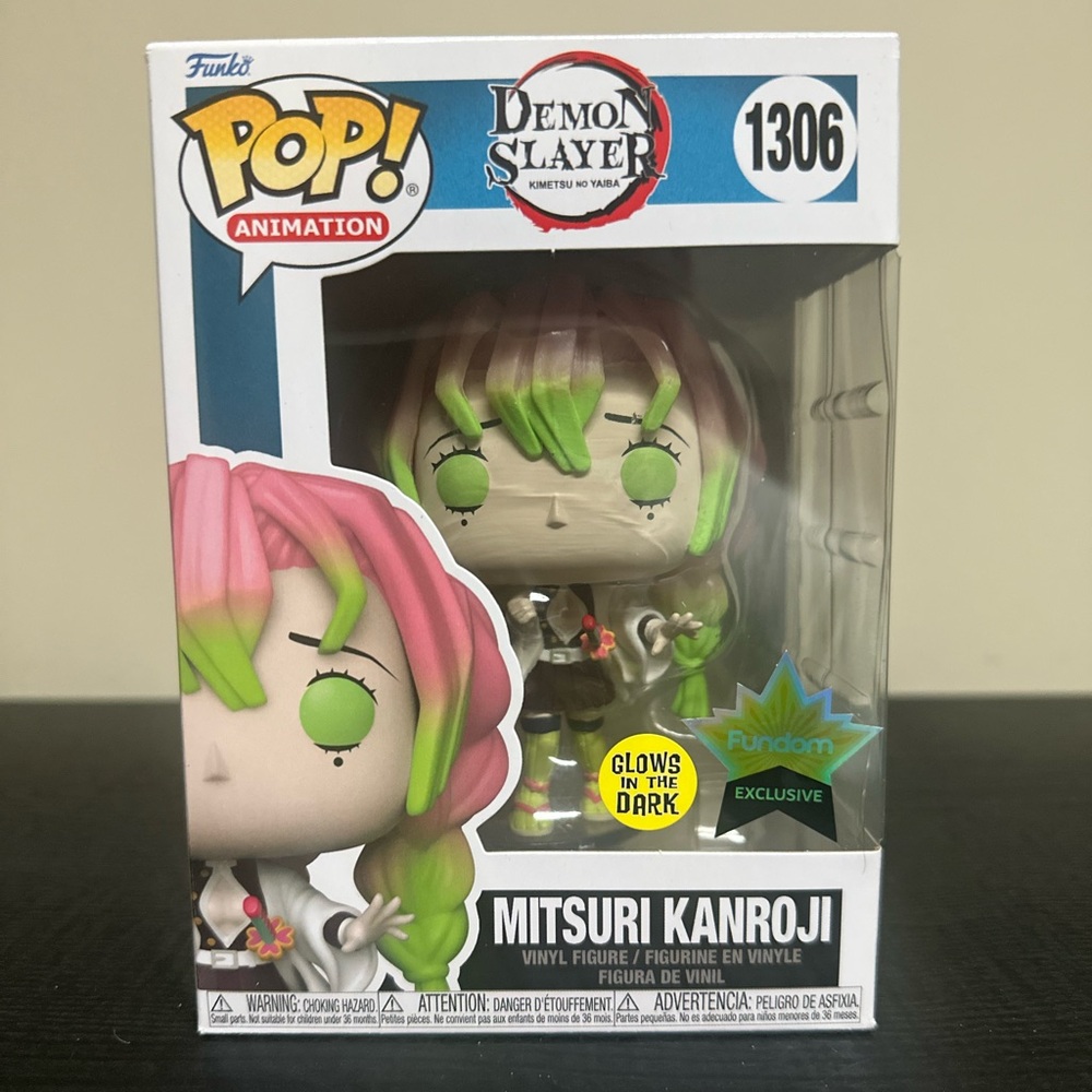 Funko POP! Demon Slayer : Mitsuri Kanroji #1306 Glow Fundom Exc With Protector